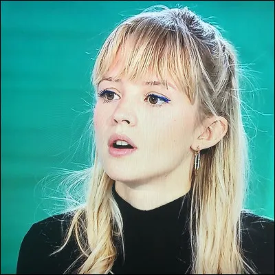 Quelle est sa première chanson ?