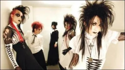 Quel groupe a pour leader actuel Mana-sama, star du Visual Kei ?