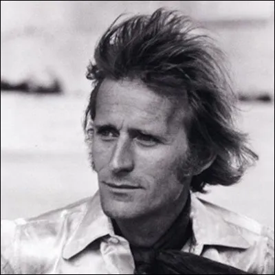 "Arrête, avec ton masque sur la tête ! Tu [... ...] tout le monde..."