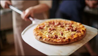 Il est lheure de commander les pizzas ! Laquelle choisis-tu ?