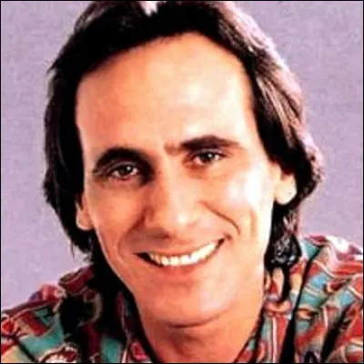 À la scène comme à [... ...], celui-là nous casse les bambous !