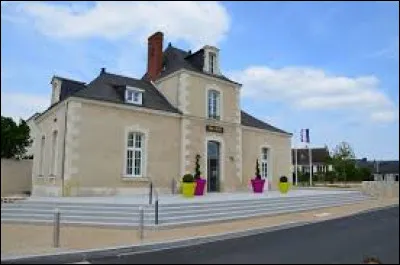 Ancienne commune des Pays-de-la-Loire, dans l'arrondissement de Ch&acirc;teau-Gontier, Saint-Fort se situe dans le d&eacute;partement ...