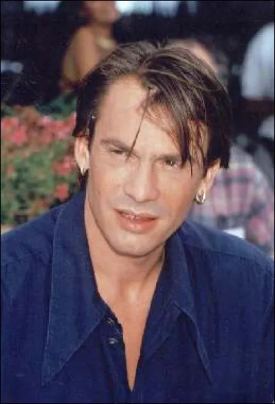 Certains les aiment en bouquet, mais moi, je préfère les [... ... ...] !