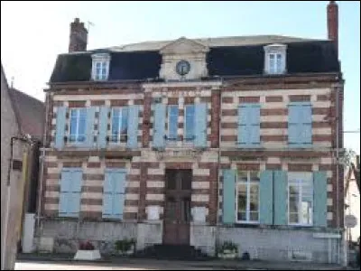 Commune d'Auvergne-Rhône-Alpes, dans les Basses Marches du Bourbonnais, Pierrefitte-sur-Loire se situe dans le département ...