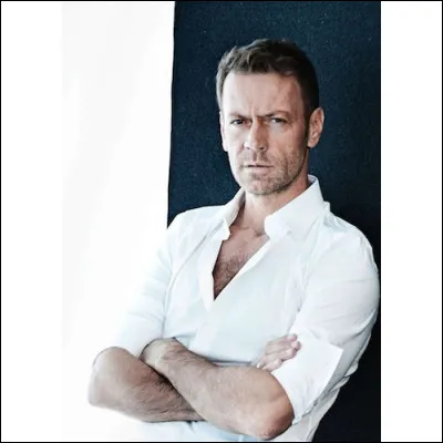 Ce célèbre acteur de films dits « gonzo » aura marqué de son aura le monde de la pornographie des années 80-90. Quel est son nom ?