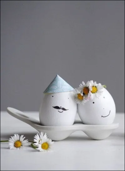 Quel chanteur (ayant chanté "Music of My Mind", et "Time To Love"), apparaît dans le film "Fahrenheit 9/11", sorti en 2004 ?