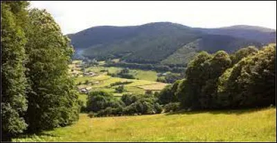 Laquelle de ces villes ne se situe pas dans le département de la Nièvre ?