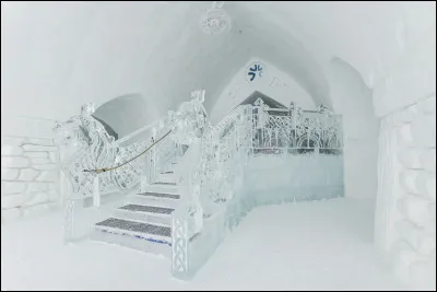 Qui maîtrise la glace dans la seconde A ?