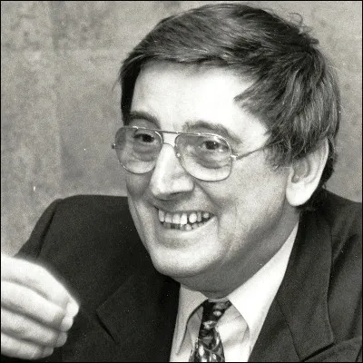 Quel pr&eacute;nom ont en commun le po&egrave;te Chenier, l�auteur de bandes dessin&eacute;es Franquin et le nain de Fort Boyard Passe-Partout ?