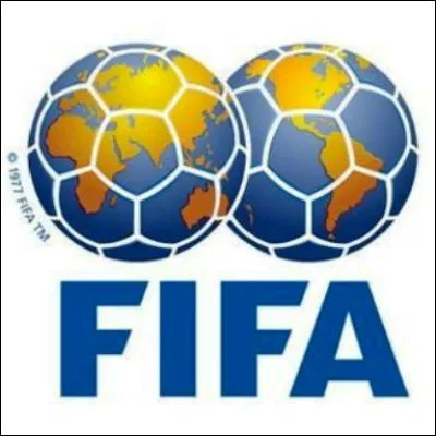 Quel footballeur la FIFA a-t-elle d&eacute;sign&eacute; meilleur joueur de l�ann&eacute;e 2020 ?