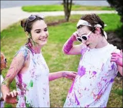 Comment s'appelle sa sœur ?