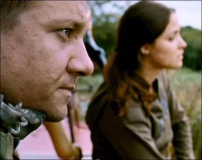 Dans quel endroit font-ils une escale aprs avoir chapp au massacre ?