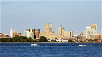 Buffalo, 250 000 habitants, est une ville d'...