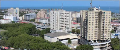 Beira, 550 000 habitants, est une ville d'...