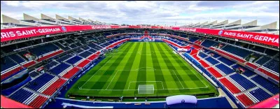 Comment s'appellent les deux virages du Parc des Princes qui se font face, et dont les groupes de supporters se sont longtemps opposés ?