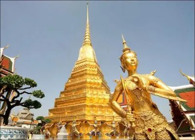 Le temple boudhiste Wat Phra Kaeo fut construit dans la capitale de la Talande au XVIIIme sicle, quelle est donc cette ville ?