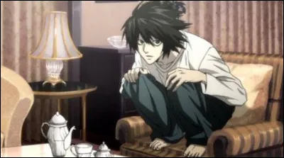 Death Note - Quelle est la raison pour laquelle L se tient dans cette position ?
