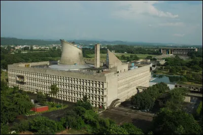 Chandigarh, 1 million d'habitants, est une ville d'...