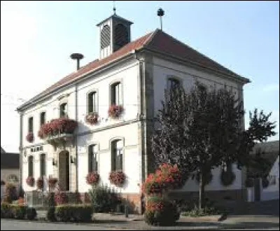 Commune de la plaine d'Alsace, dans l'agglom&eacute;ration Colmarienne, Holtzwihr se situe dans le d&eacute;partement ...