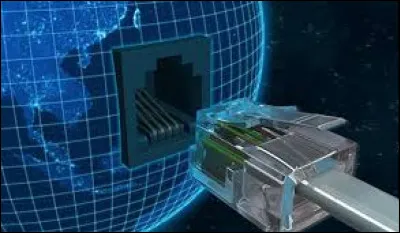 Le lien de l'entreprise est "www.lafontaineauxlivres.fr". Quel est le nom du domaine ?