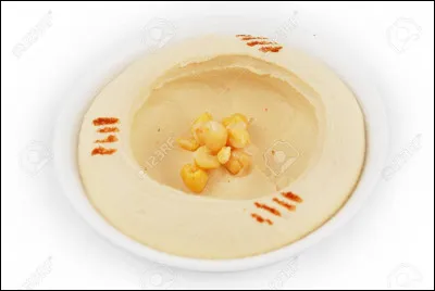 La célèbre "purée de pois chiches" arabe s'appelle...
