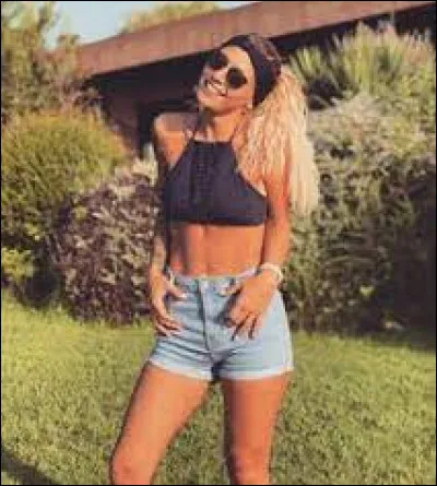 Comment s'appellent ses frères ?