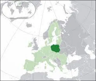 Maintenant, de quel pays Varsovie, est-elle la capitale ?