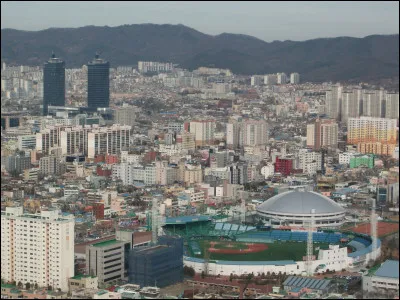 Daejon, 1,5 million d'habitants, est une ville d'...