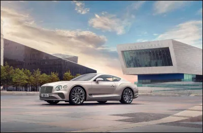 Quelle est cette voiture ?