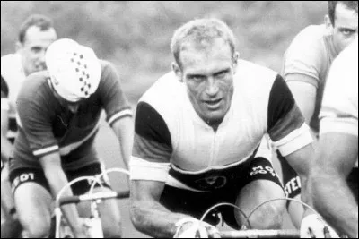 Ce coureur cycliste, champion du monde en 1966, c'est ... Altig.