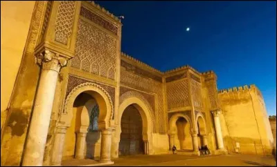 Meknès, 520 000 habitants, est une ville d'...