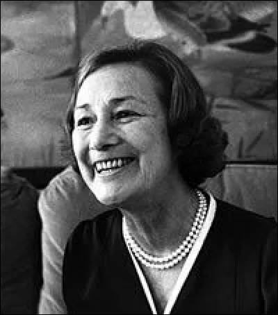 Marie-Madeleine Fourcade est connue comme ...