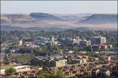 Maseru, 330 000 habitants, est une ville d'...