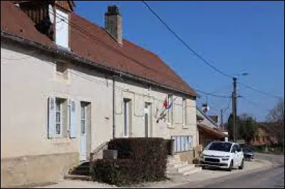 Village Côte-d'Orien, Jancigny se situe en région ...