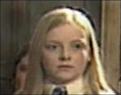 Dans quelle maison Pénélope Deauclaire est-elle envoyée ?