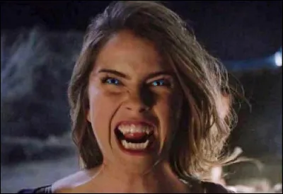 Combien de temps Malia est-elle restée coyote-garou ?