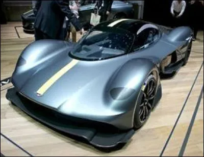 Quel est cet autre supercar ?