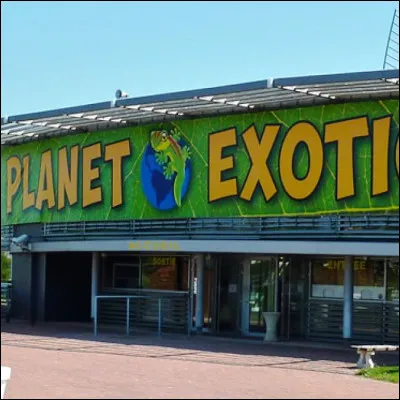 Quelle station baln&eacute;aire de Charente-Maritime, tr&egrave;s courue depuis le Second Empire, abrite le parc Planet Exotica ?