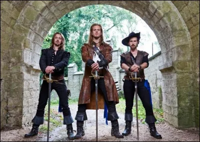 Quel est ce groupe fan des 3 mousquetaires ?