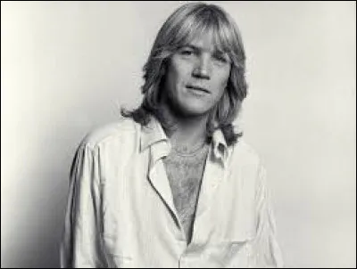 Complétez le titre de cette chanson : "C'est beau...