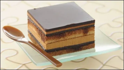 Gastronomie : quelle pâtisserie est constituée d'une succession de biscuits Joconde, de ganache au chocolat et de crème au beurre au café ?