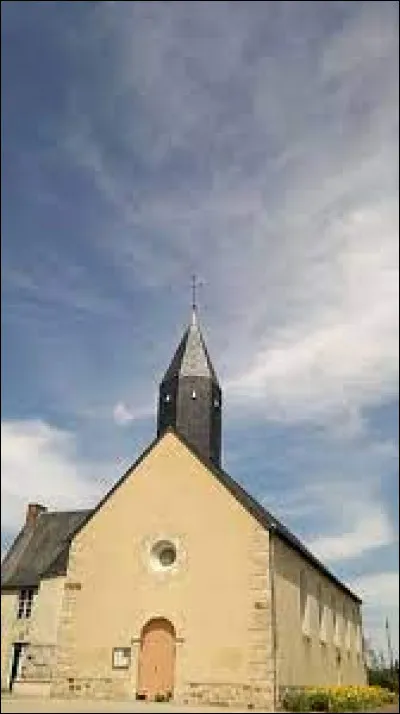 Vous avez sur cette image l'église Notre-Dame de Rouillon. Ville des Pays-de-la-Loire de la métropole Mancelle, elle se trouve dans le département ...
