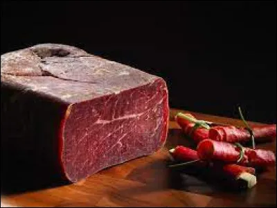 Quel est le nom de cette charcuterie qui est une salaison de viande de buf ?