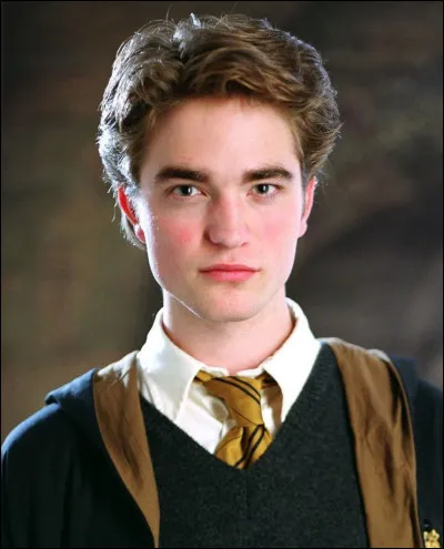 Qui joue le rôle de Cedric Diggory ?