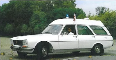 Réputée pour sa robustesse quelle est cette ambulance des années 70 ?