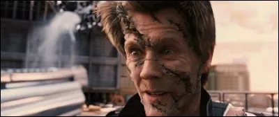 Qui est cet acteur qui a joué dans "Hollow Man", "Sleepers" et "X-Men : Le Commencement" ?