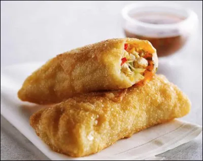 Quel est ce mets festif chinois, composé d'une galette de riz farcie de viande, de crevettes, de champignons, de pousses de soja, le tout servi avec une sauce nuoc mam ?