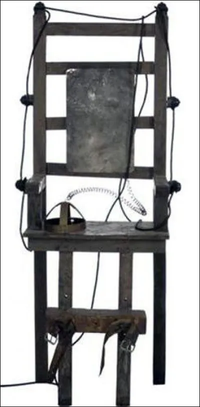 Qui meurt sur une chaise &eacute;lectrique parmi ces hommes ?