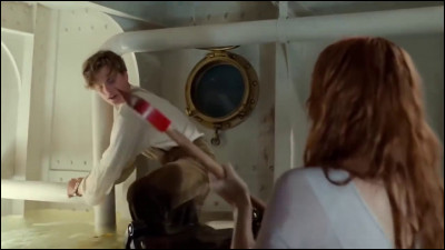 Où Jack est-il enfermé pendant que le bateau coule ?