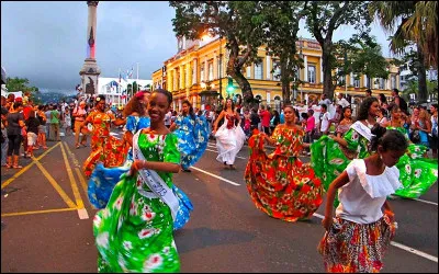 Où la fête cafre se déroule-t-elle le 20 décembre de chaque année ?